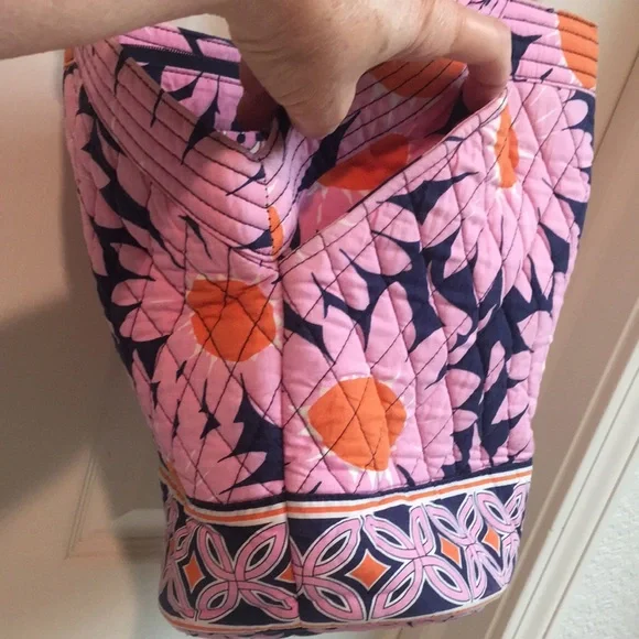 Vera Bradley Pink and Orange & Navy Shoulder Bag with Floral Design - Picture 6 of 10